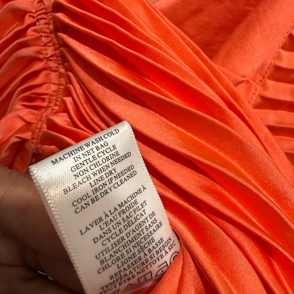 A.L.C. Ari Pleated Crop Top Spiced Coral NWT Size 4 - Picture 6 of 6